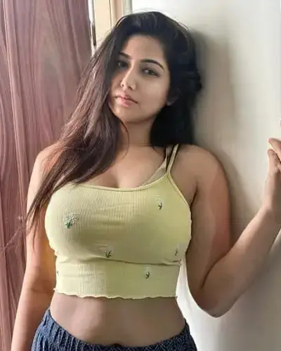 Marine Lines Call Girls